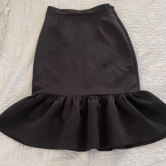 T&J Black Skirt w/ Flounce Hem - Picture 8 of 12